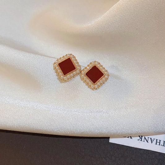 Gempoetry | Vintage Ankra Red Dropped Glazed Earrings with Pearl Earrings for Women in Autumn and Winter, with a Light Luxury Charm and a High Grade Feeling. These earrings feature a niche design and are perfect for the New Year