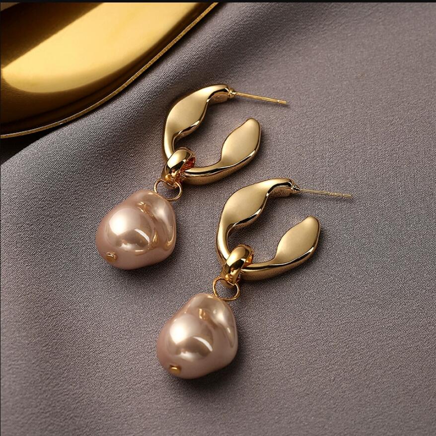 Gempoetry |Baroque irregular shaped pearl earrings, niche design, French earrings, earrings, retro versatile earrings for women