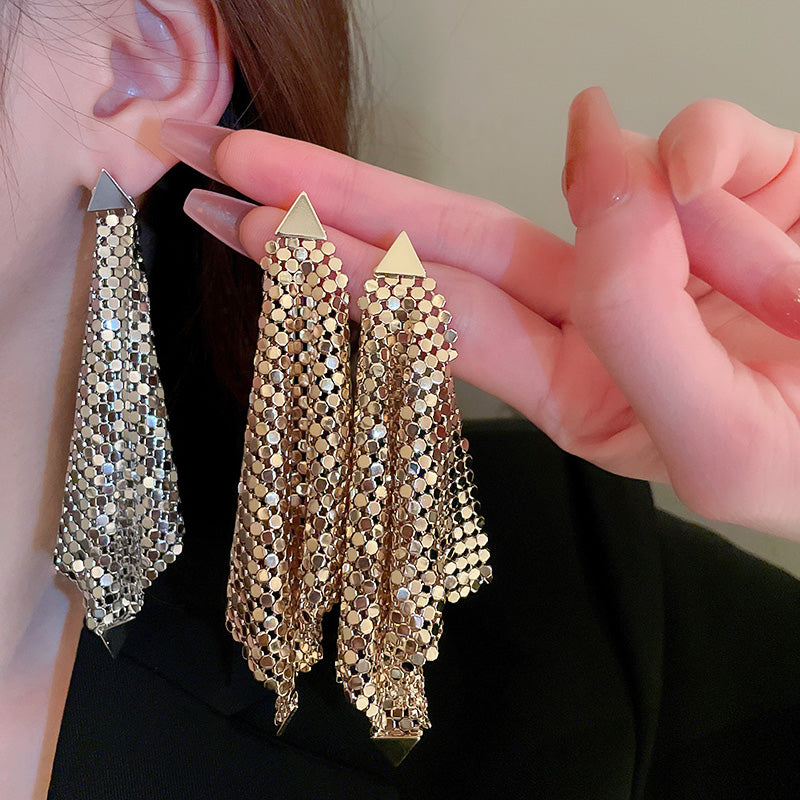 Gempoetry |New trendy, luxurious, high-end earrings for women, exaggerated European and American styles, fashionable tassel earrings